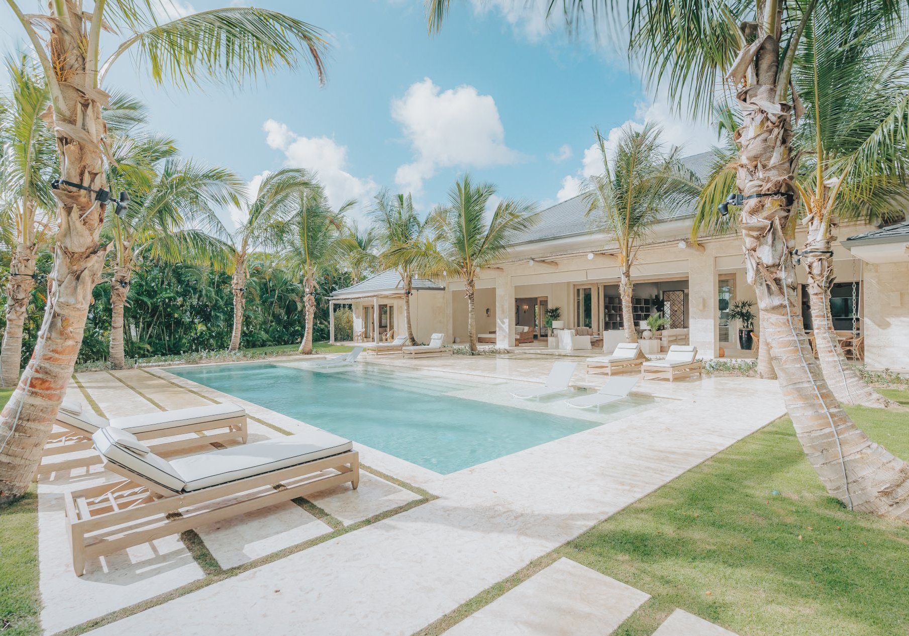 Villa Los Mangos Punta Cana Dominican Republic Luxury Vacation Villa Rental