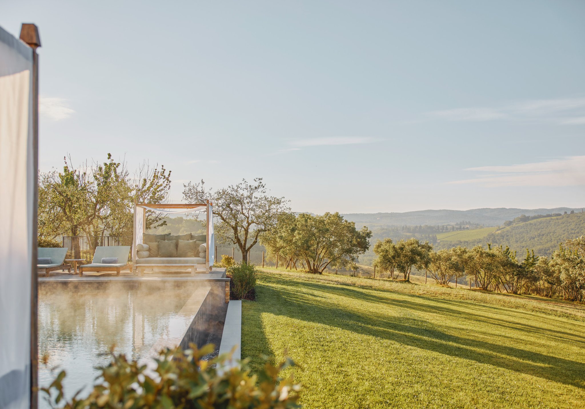 14-Tuscany-Luxury-Villa-Rental-Infinity-Pool-garden-TU1083.jpg