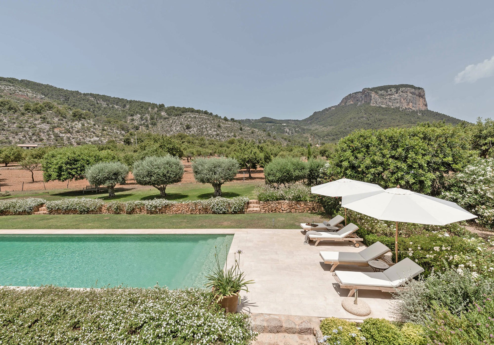 5-Mallorca-luxury-vacation-rental-swimming-pool-MA1034.jpg