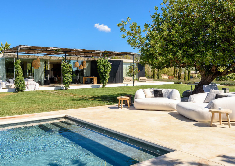 Lujo de Balafia Ibiza Rental