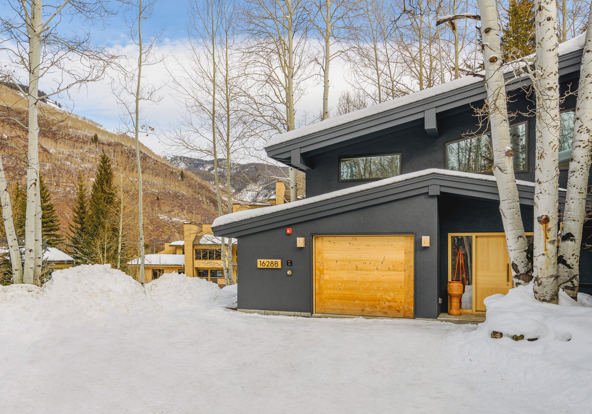 Chalet Vail Peaks Vail Colorado Luxury Ski Chalet Rentals