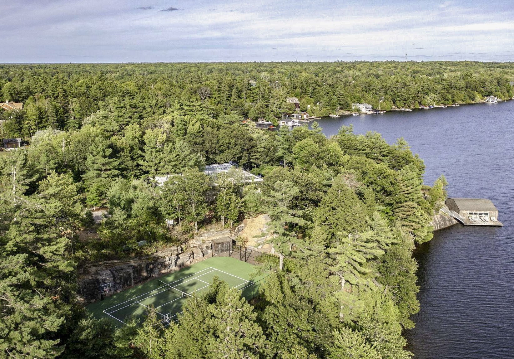 Villa Parker Lake Muskoka Luxury Vacation Villa Rentals