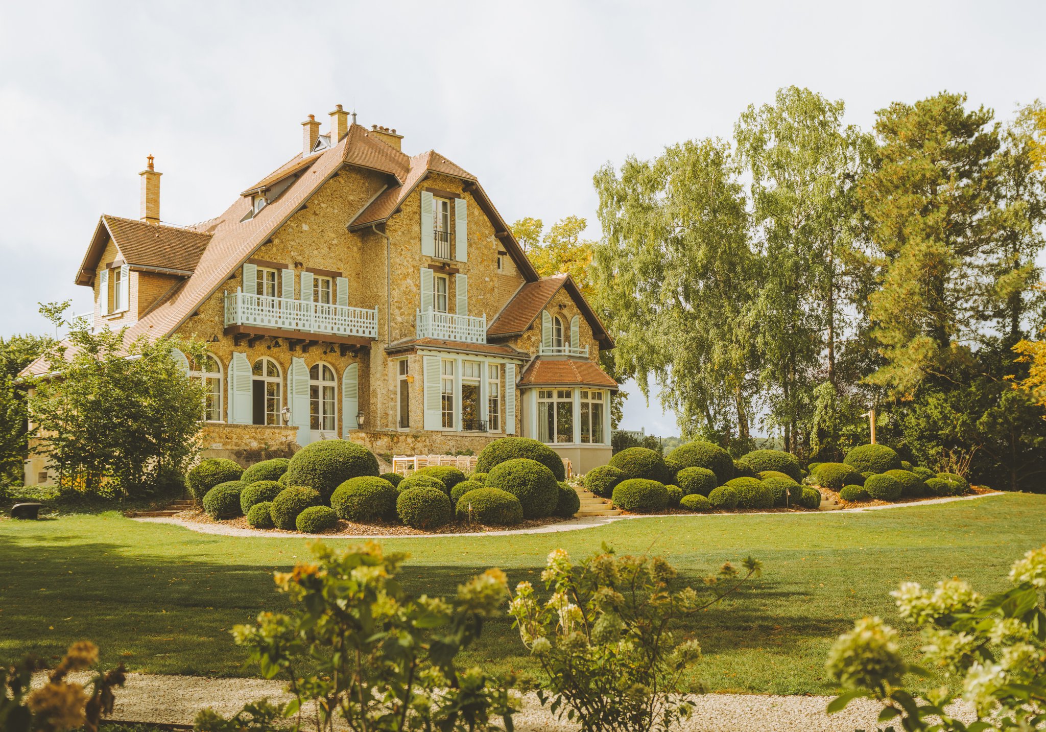 Champagne Manor - Champagne Luxury Vacation Villas