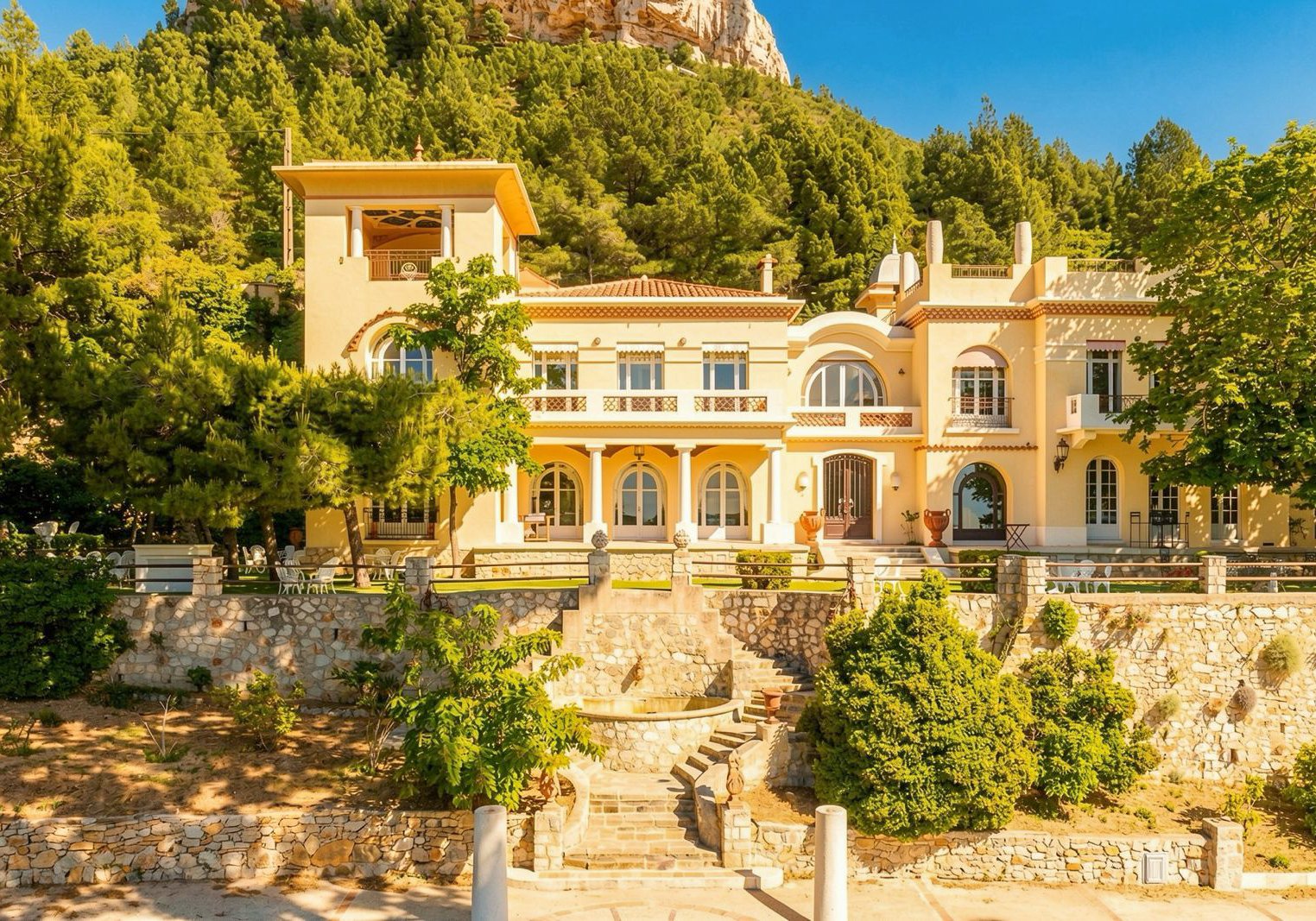 Cassis Bay View Provence Luxury Holiday Villa Rental