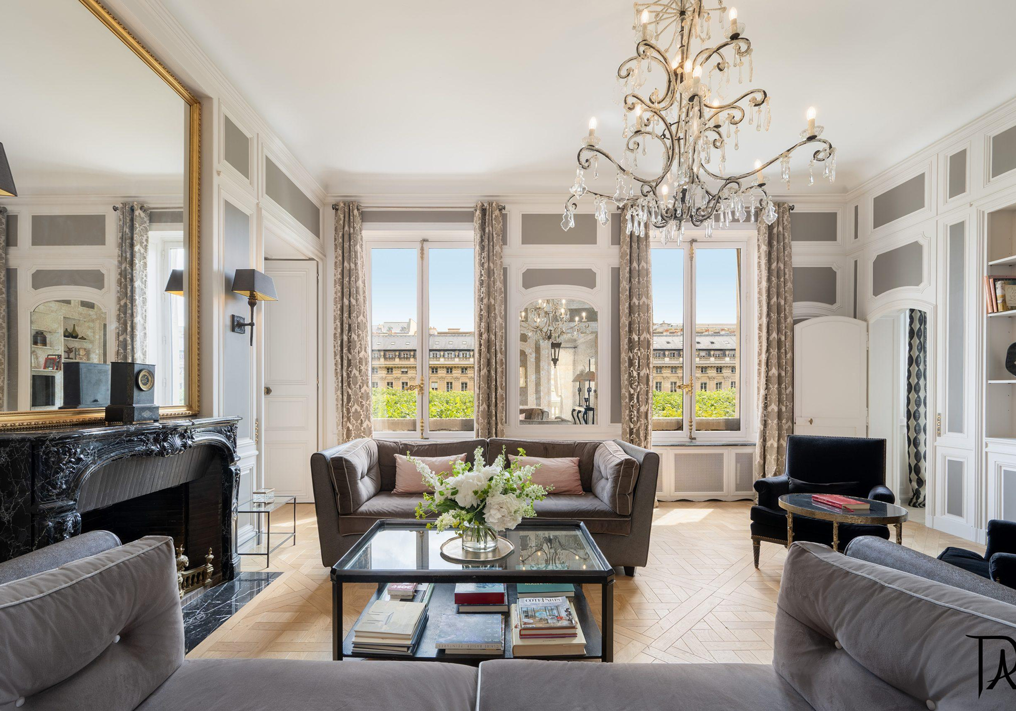 Le Royal Apartment Paris Vacation Rental