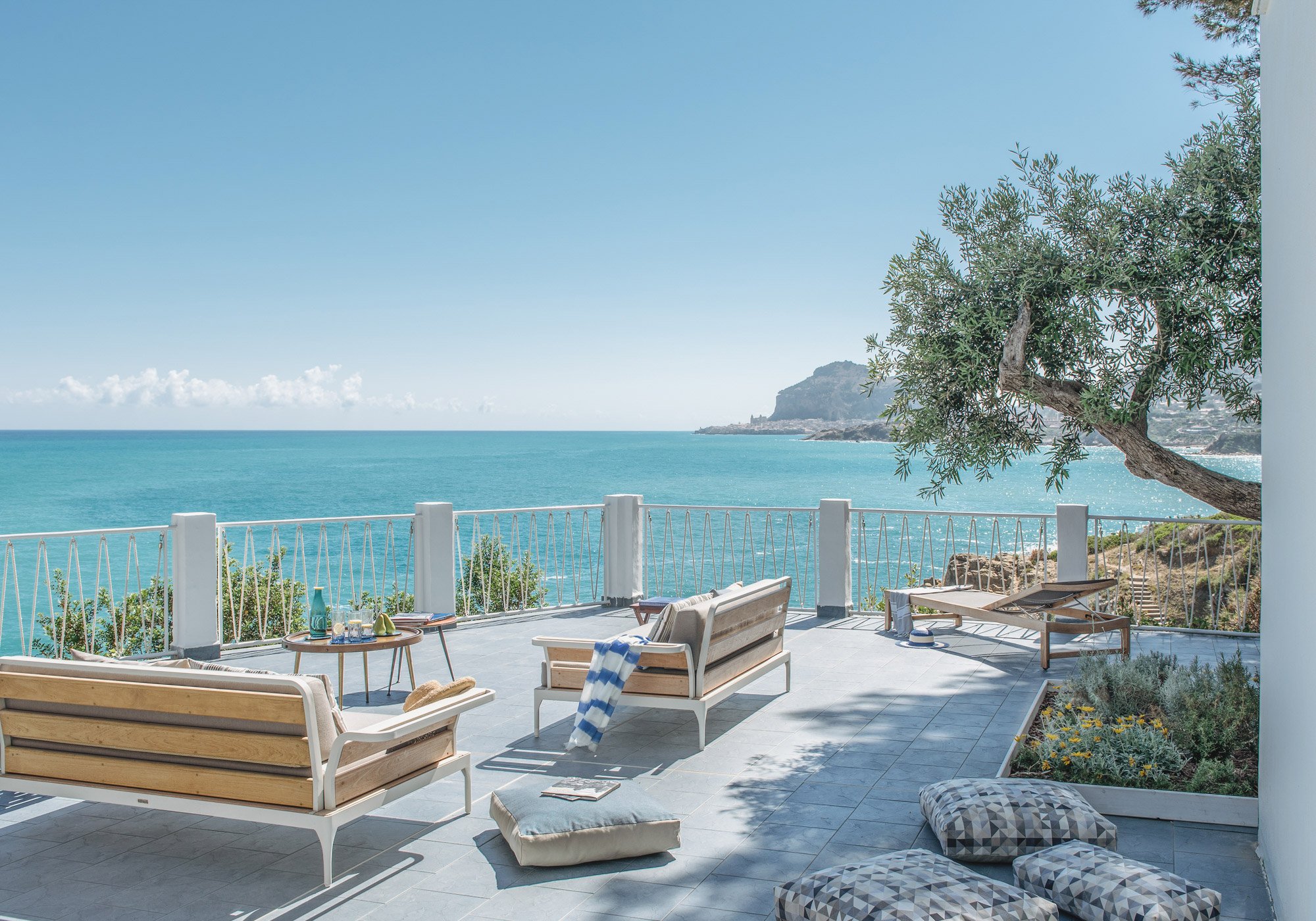 Villa Dione, Sicily