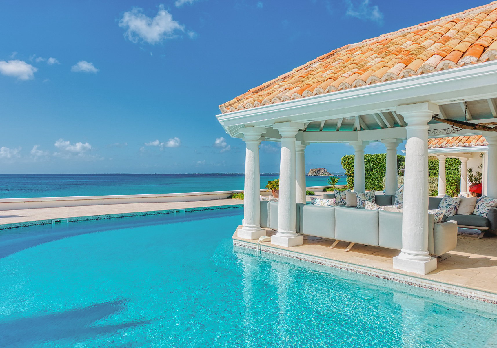 Sands Retreat St. Martin Luxury Beachfront Villa Rental