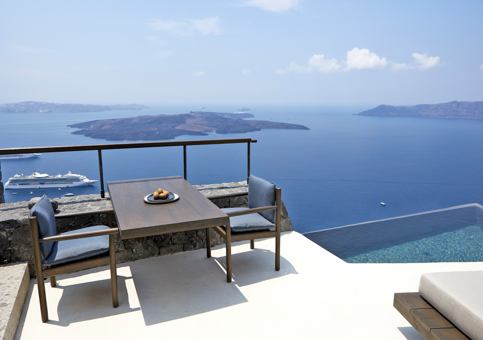 Villa Alpha Santorini