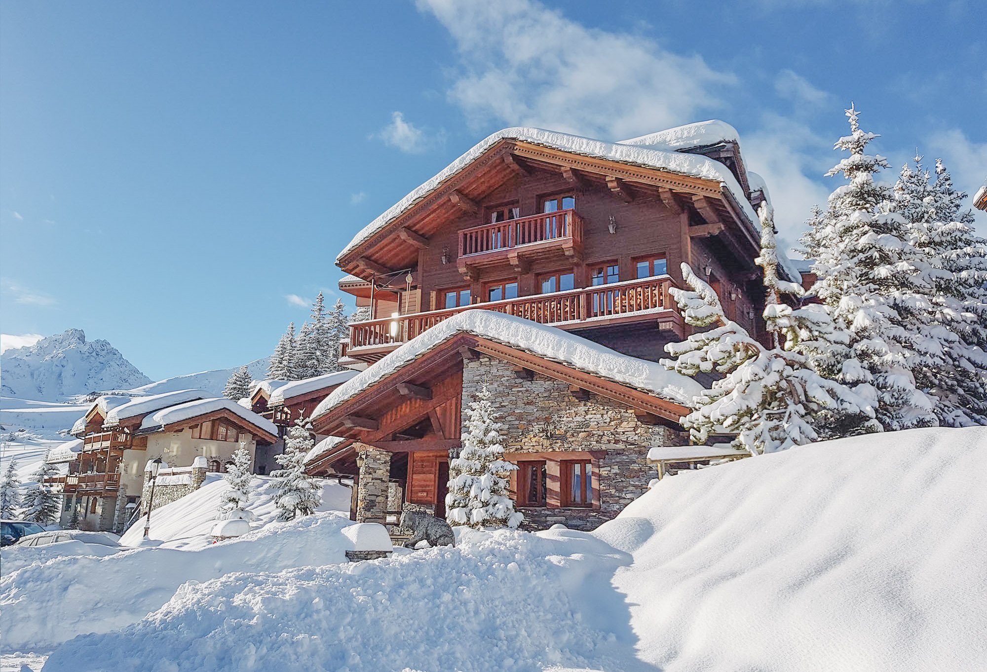 Chalet Christophe Courchevel 1850 - Holiday Chalet Christophe - Luxury ...