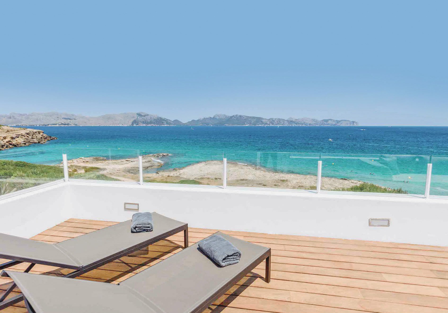 01-Mallorca-luxury-villa-rental-sea-view-MA1038