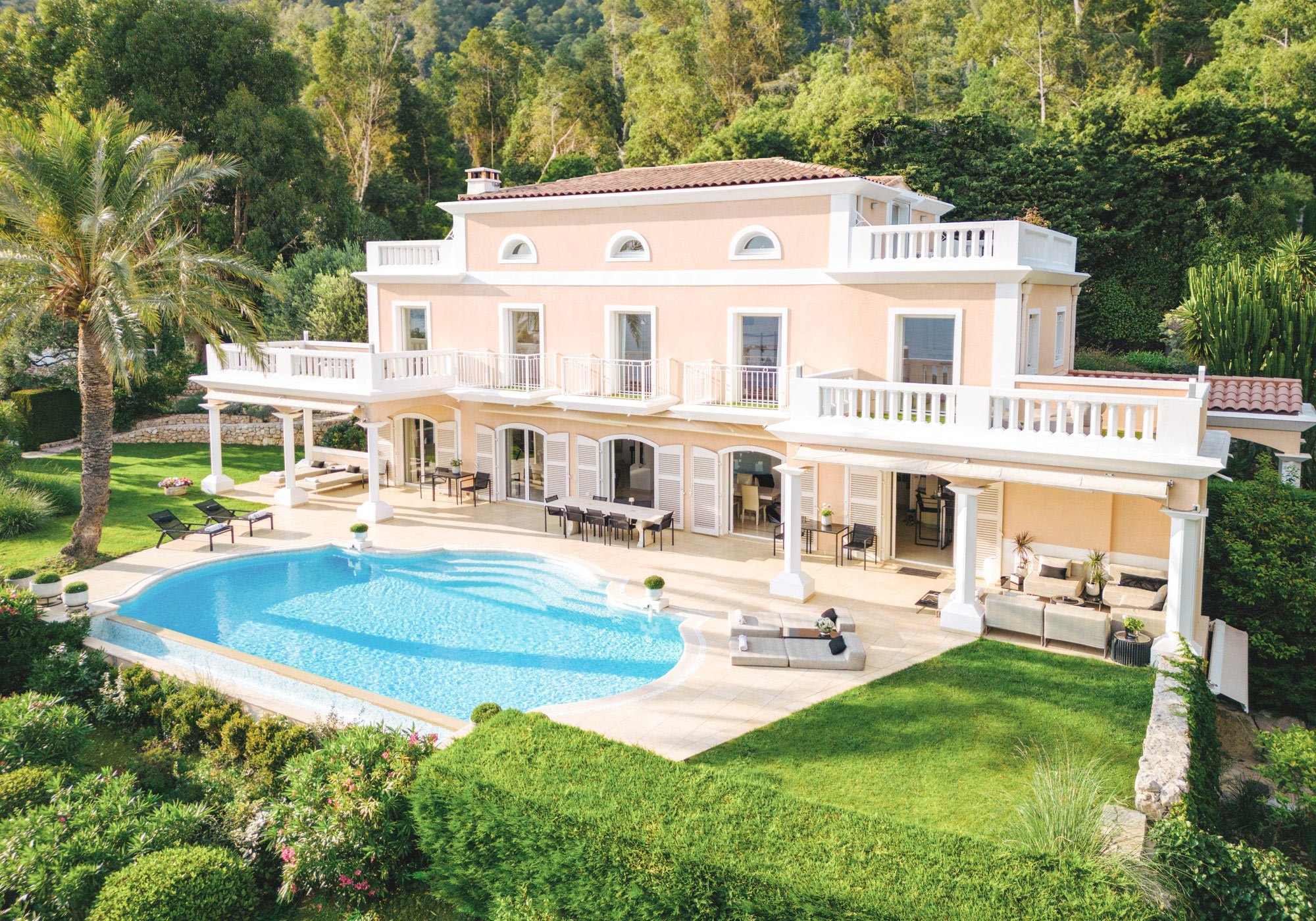 1-Monaco-Luxury-Villa-Rental-MN1001
