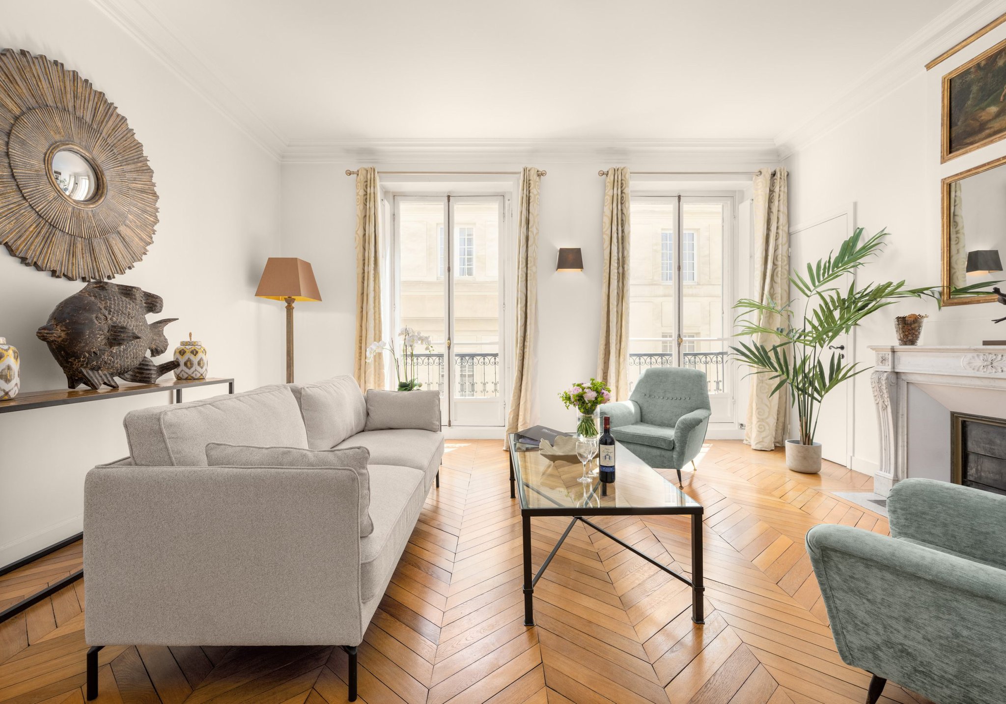 1-Paris-saint-germain-2-bed-apartment-rental-living-room-PA1006