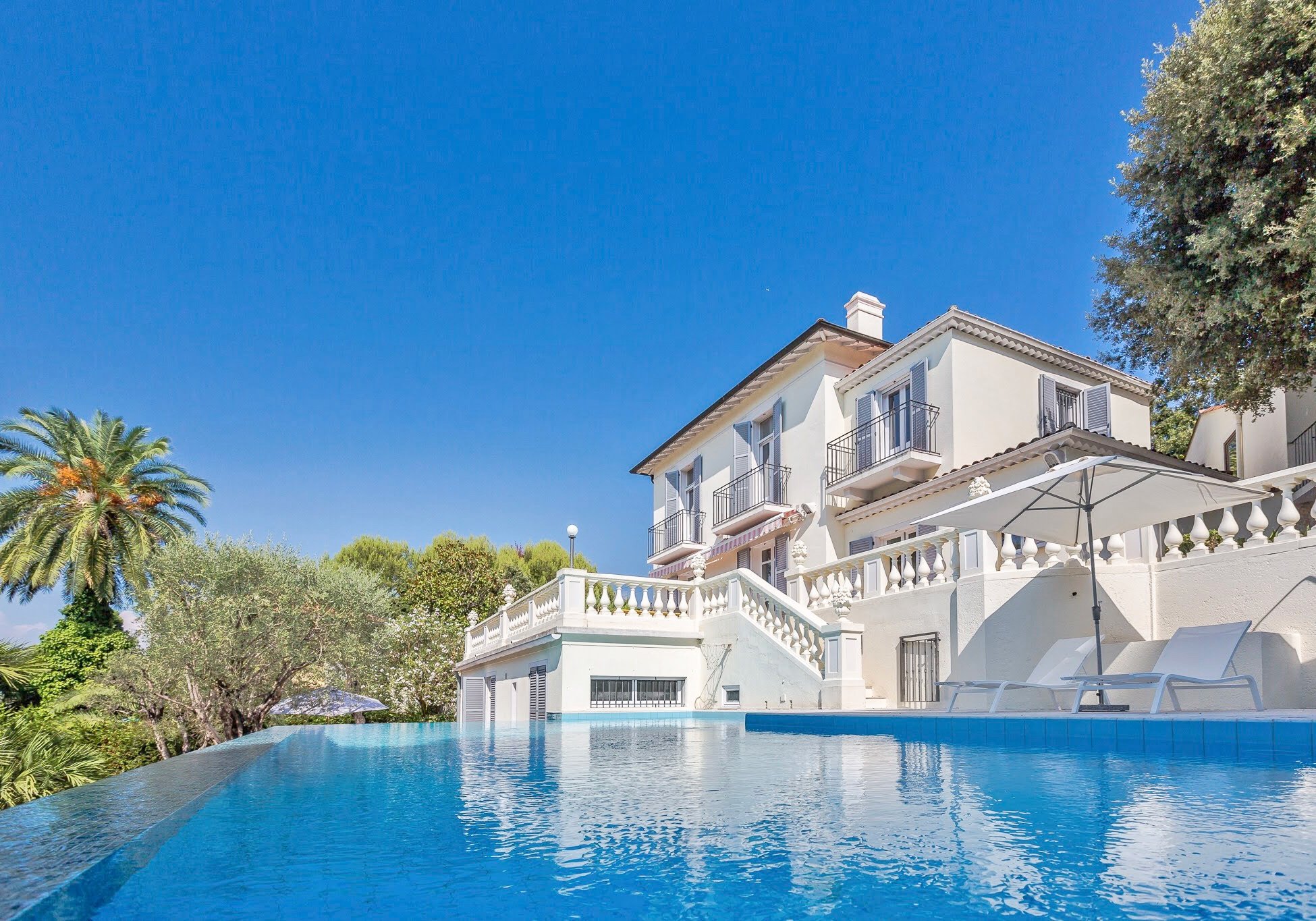 Villa Salis Cap d'Antibes Luxury Holiday Villa Rental