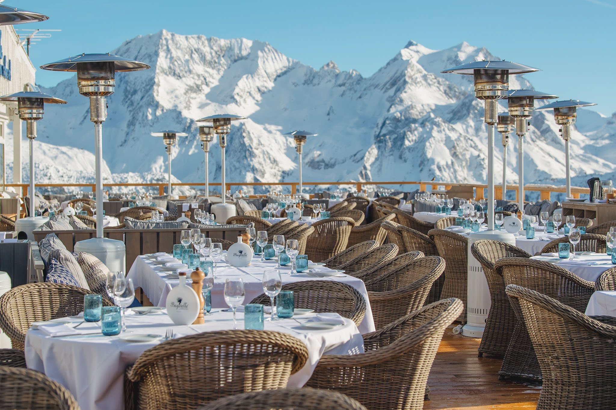 bagatelle-altitude-restaurant-courchevel-terrace