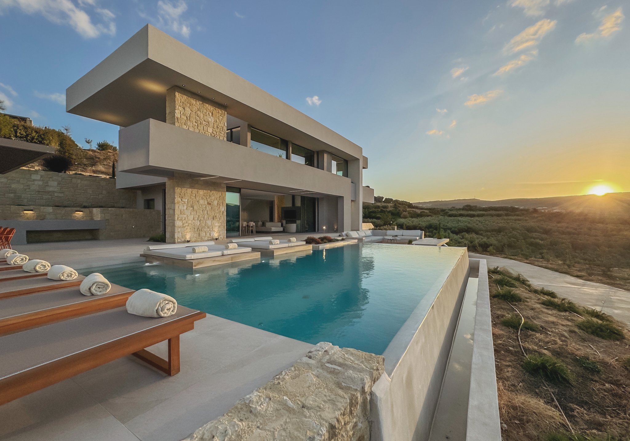 Villa Kissamos Views Chania Crete Luxury Vacation Villa Rental