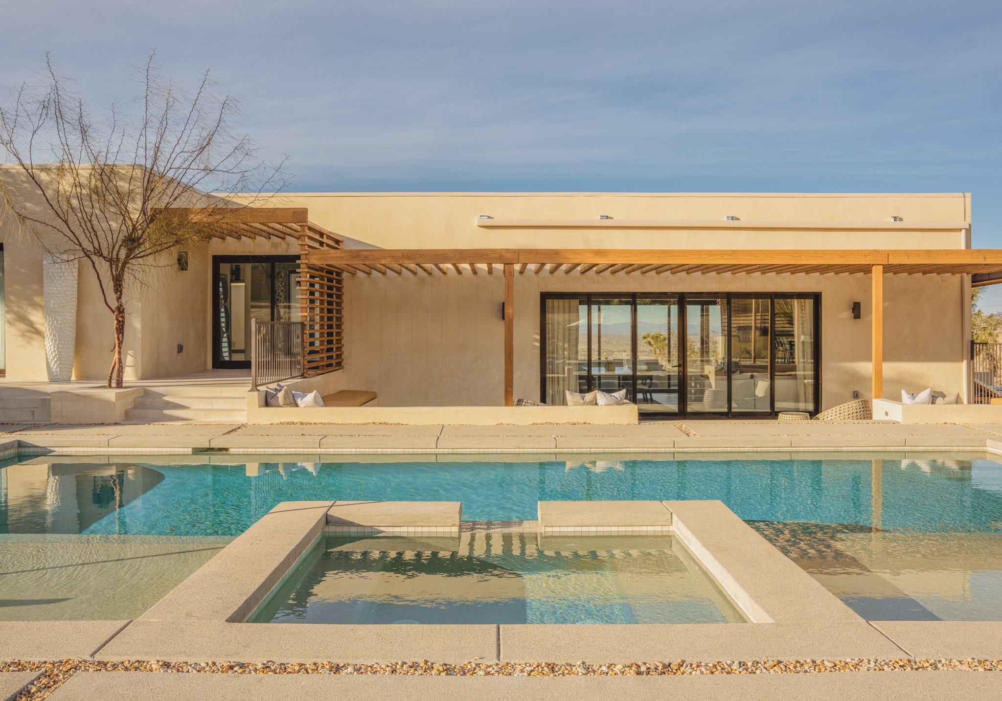 Golden Sunset Joshua Tree Luxury Vacation Villa Rental
