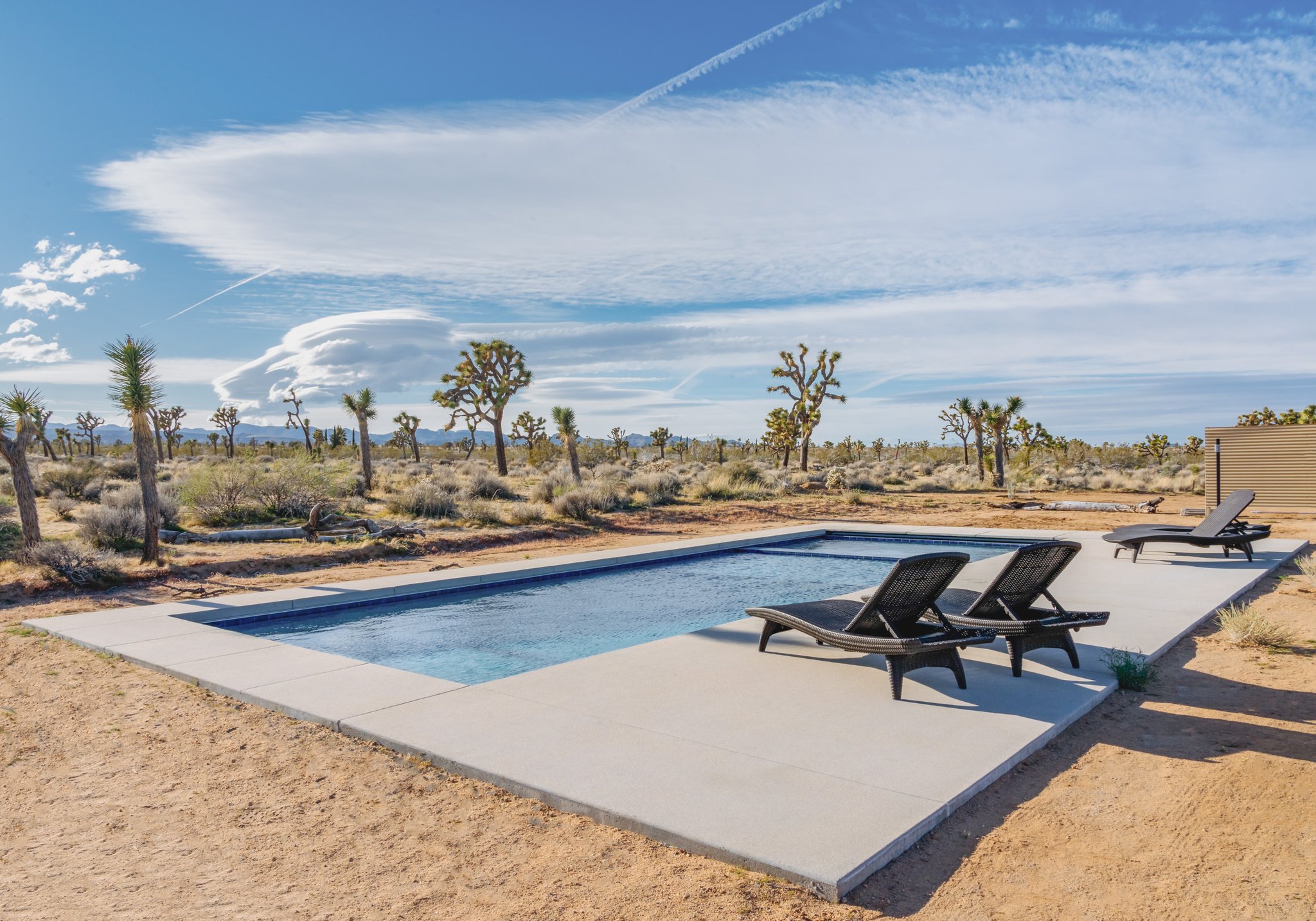 Sunny Sands Joshua Tree Luxury Vacation Home Rental