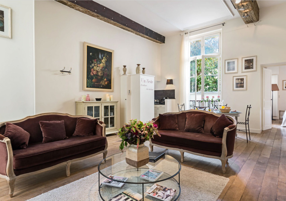 Ile Saint-Louis Apartment Paris
