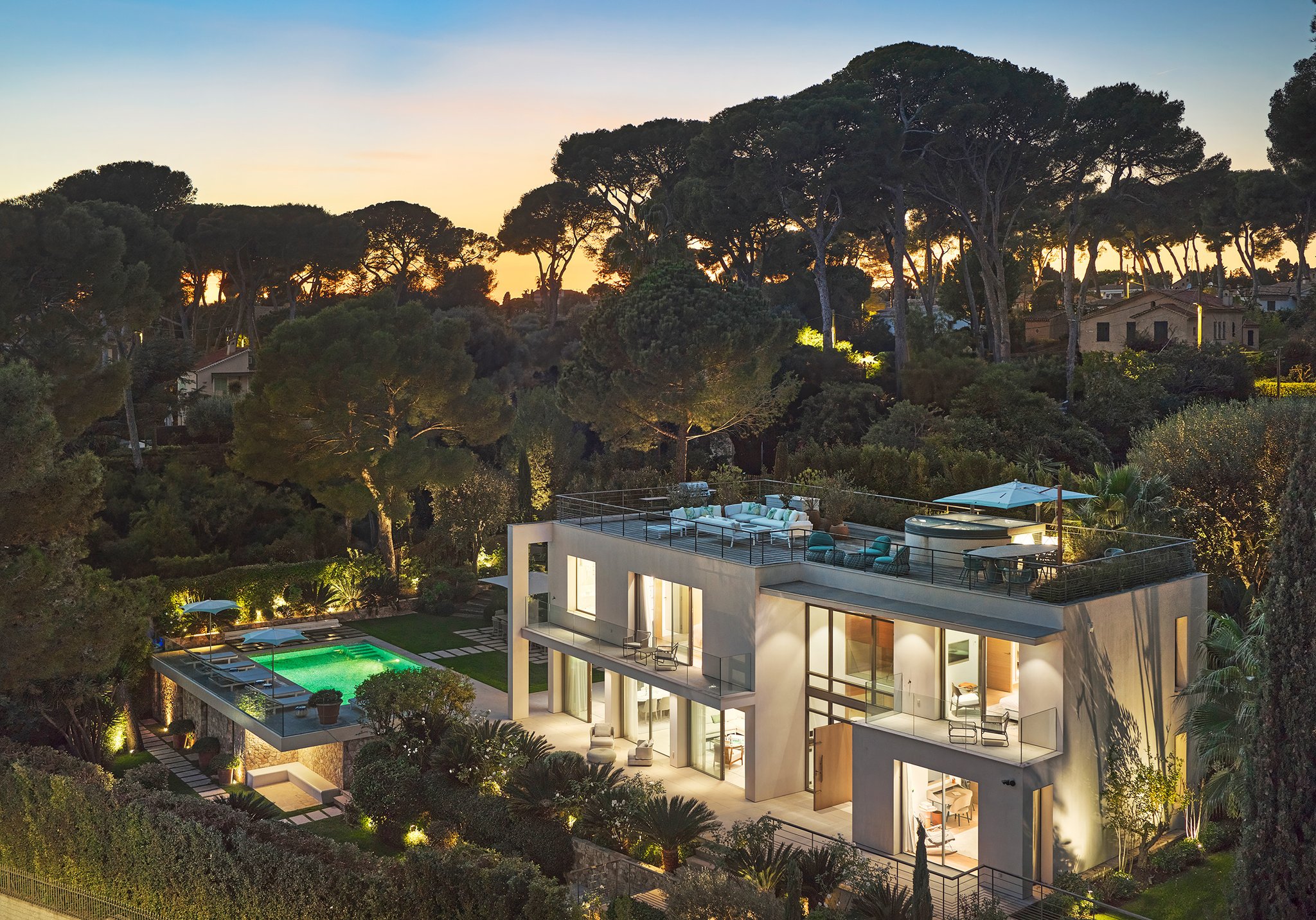 Villa Des Pins Cap d'Antibes Luxury Holiday Villa Rental