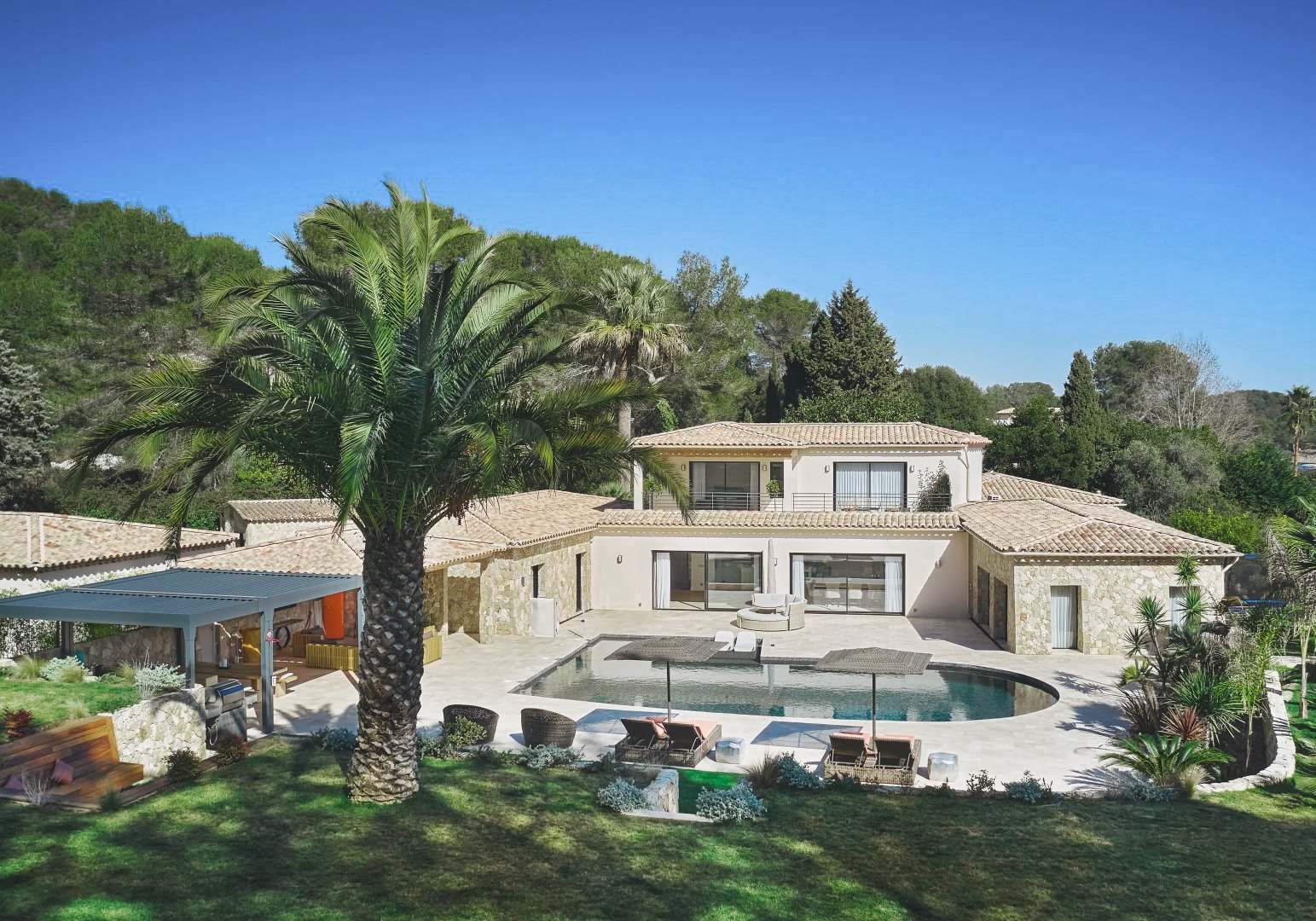 Villa L'Artiste Mougins Luxury Holiday Villa Rental